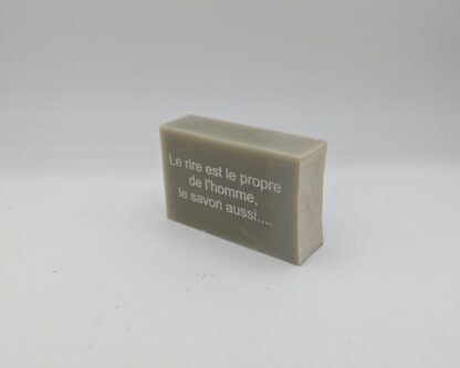"Le rire est le propre de l'homme, le savon aussi ..."